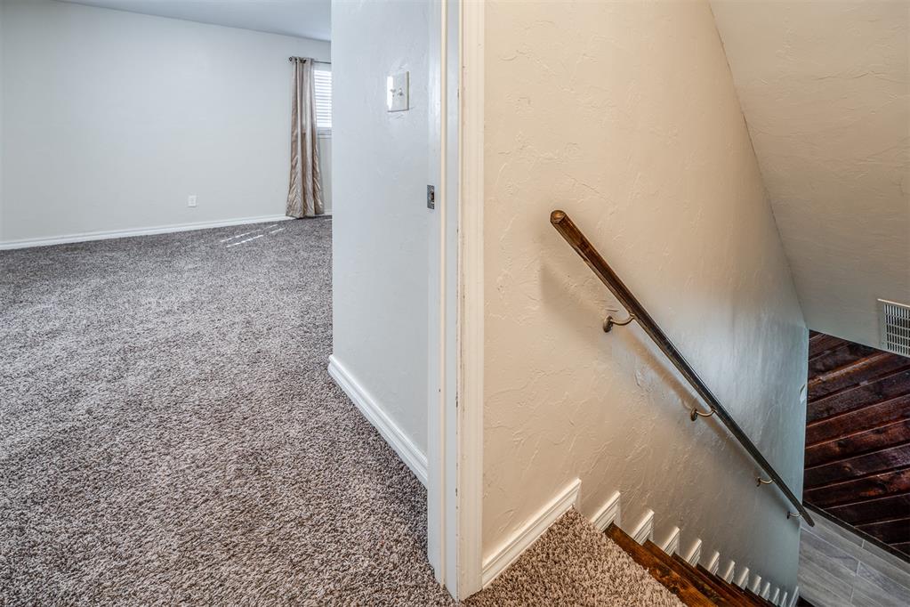 3105 N Viewpoint Drive Property Photo 9