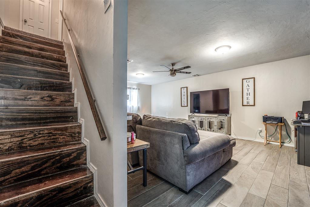 3105 N Viewpoint Drive Property Photo 10