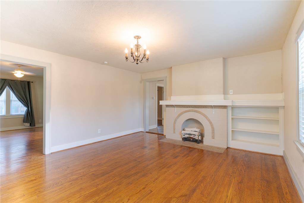 2732 W Park Place Property Photo 7
