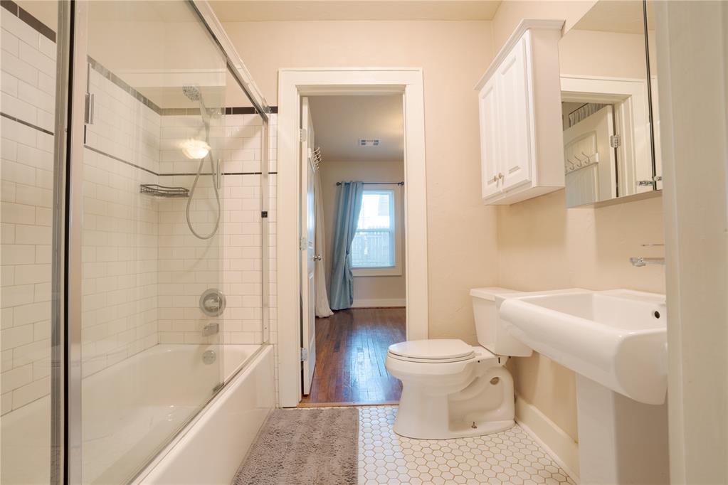 2732 W Park Place Property Photo 20