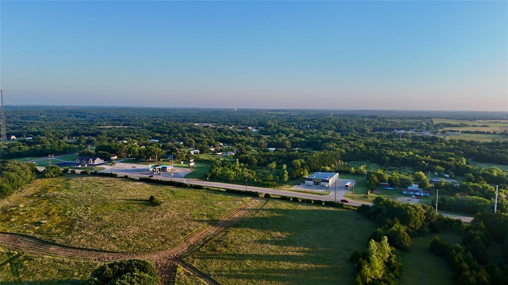 3 9 Highway Property Photo 26
