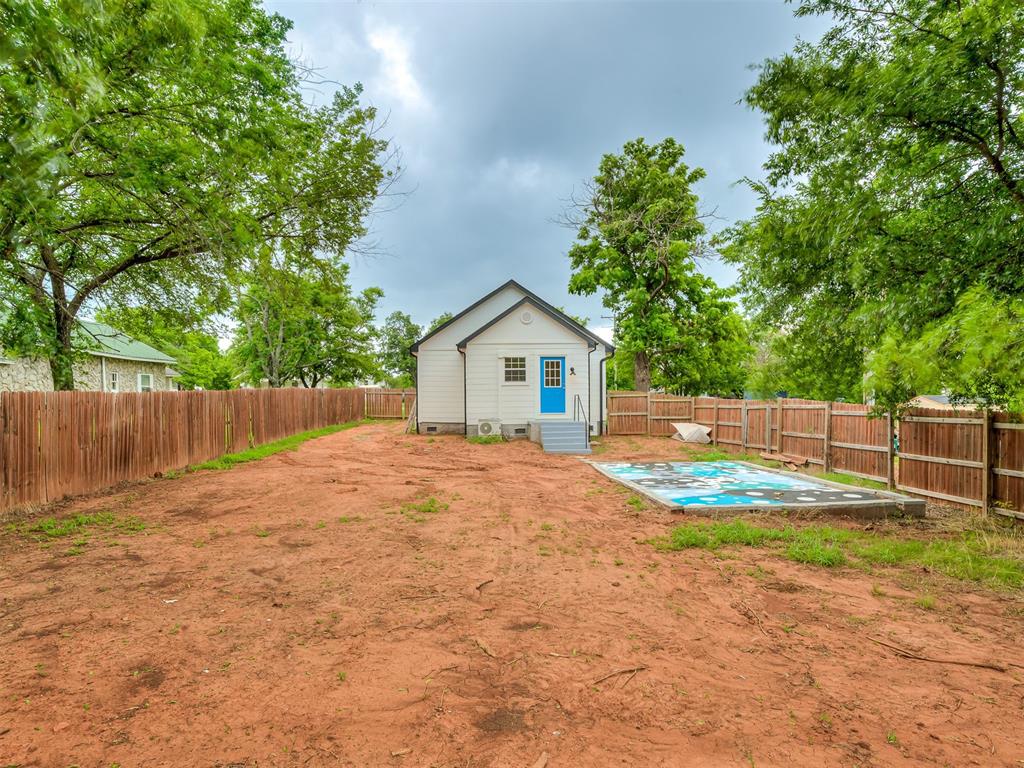106 4th Street Property Photo 23