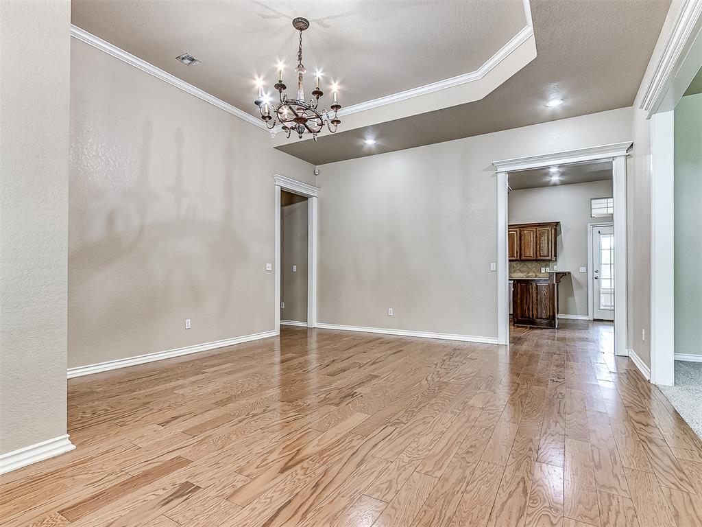 16609 Village Garden Drive Property Photo 5