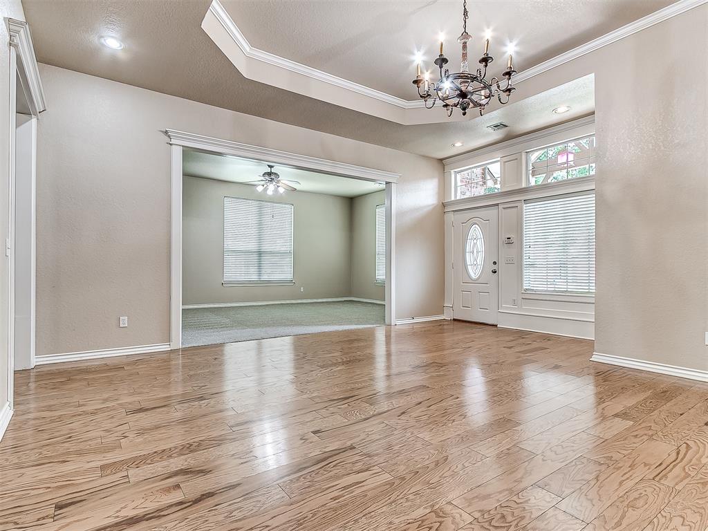 16609 Village Garden Drive Property Photo 7