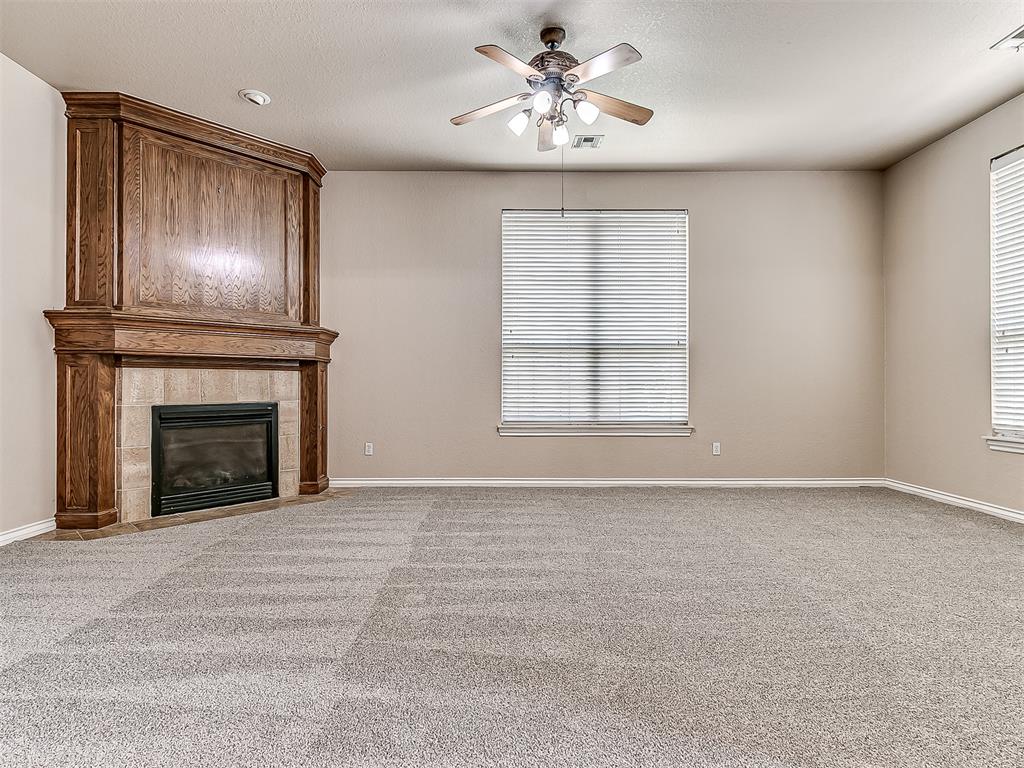 16609 Village Garden Drive Property Photo 8