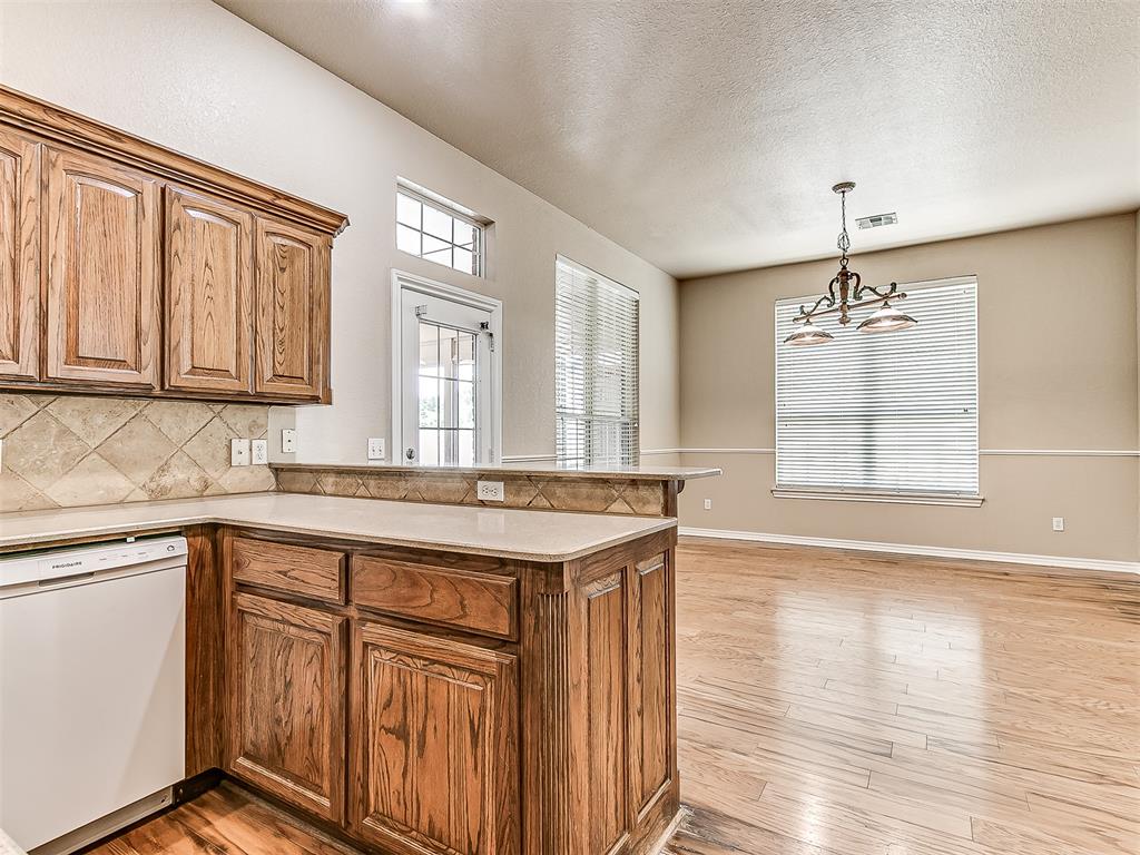 16609 Village Garden Drive Property Photo 18