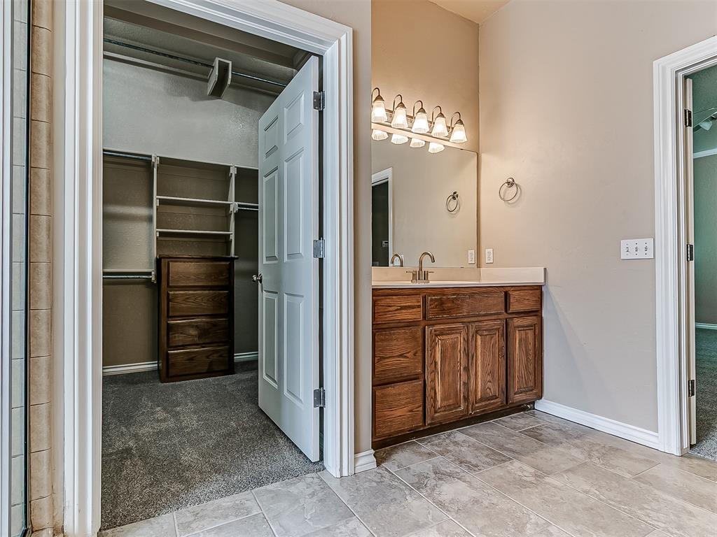 16609 Village Garden Drive Property Photo 25