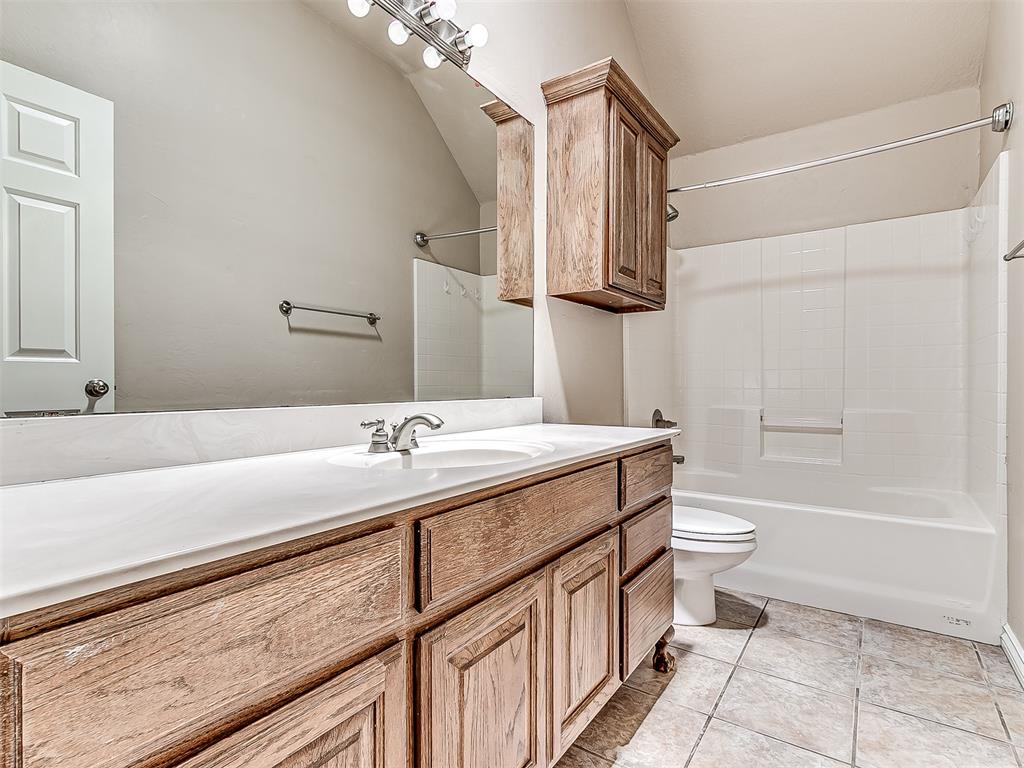 16609 Village Garden Drive Property Photo 29