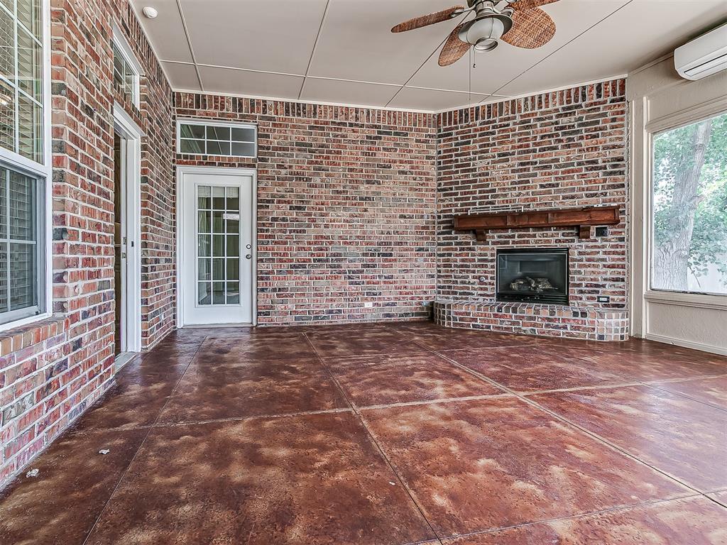 16609 Village Garden Drive Property Photo 35