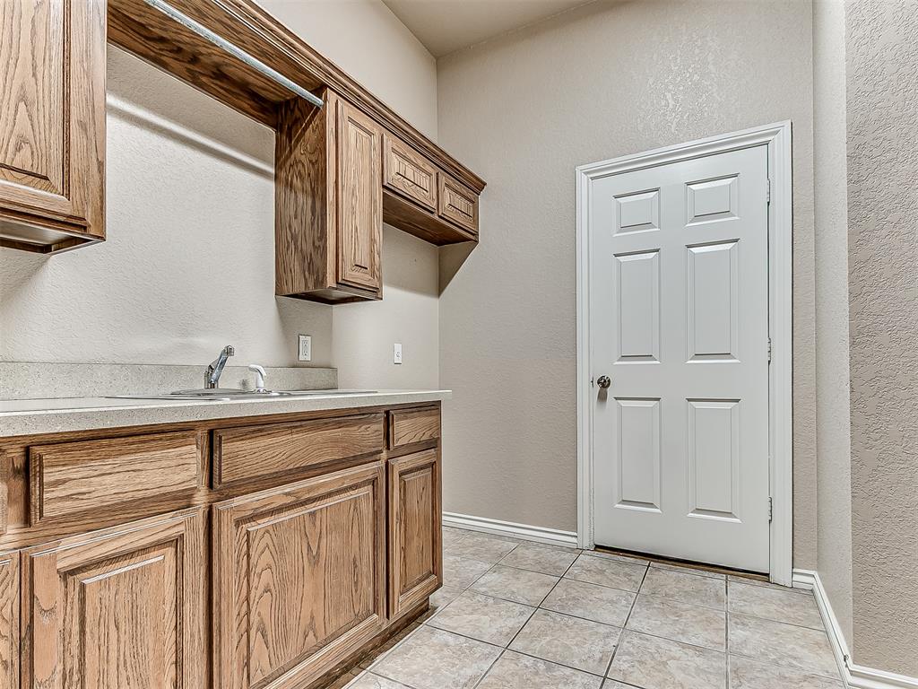 16609 Village Garden Drive Property Photo 36