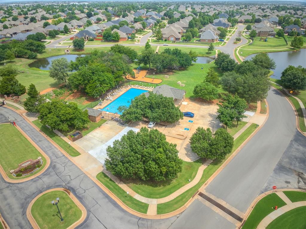 16609 Village Garden Drive Property Photo 44