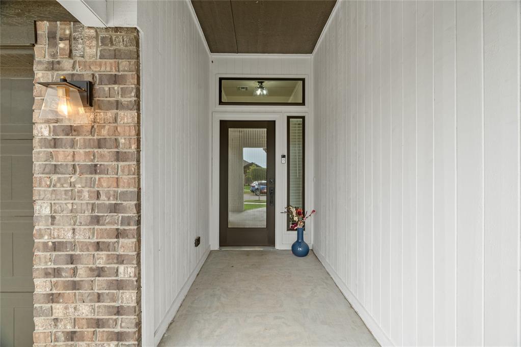 408 Vista Drive Property Photo 5