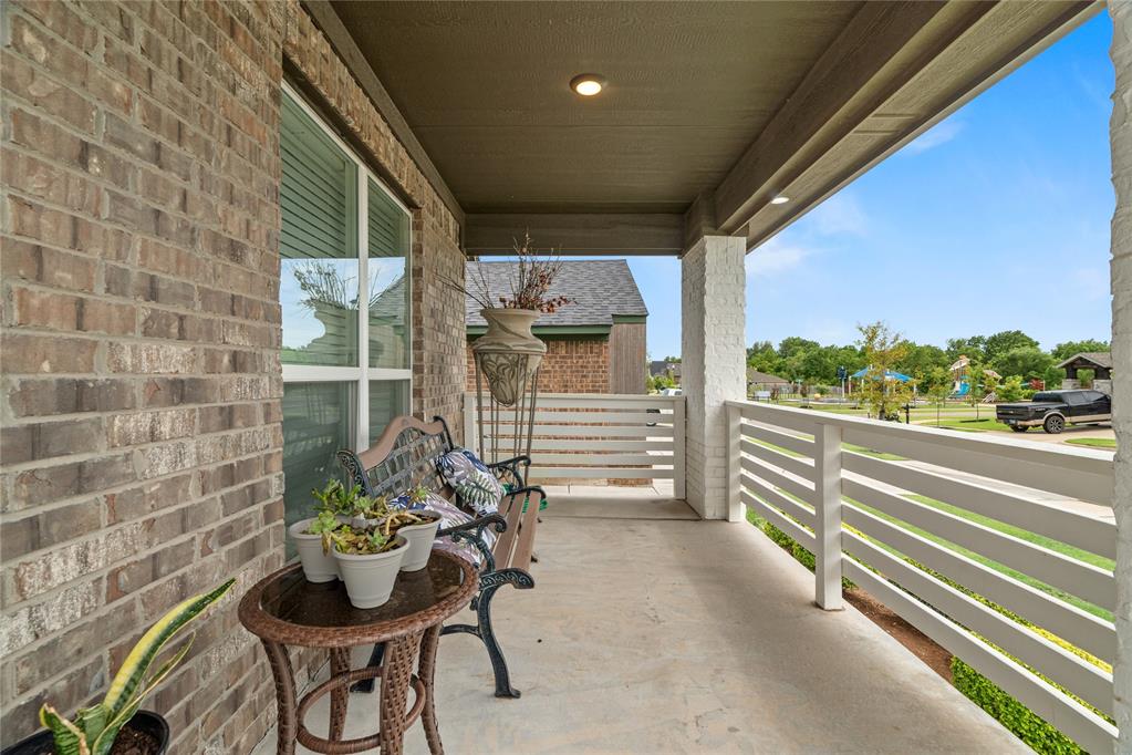 408 Vista Drive Property Photo 6