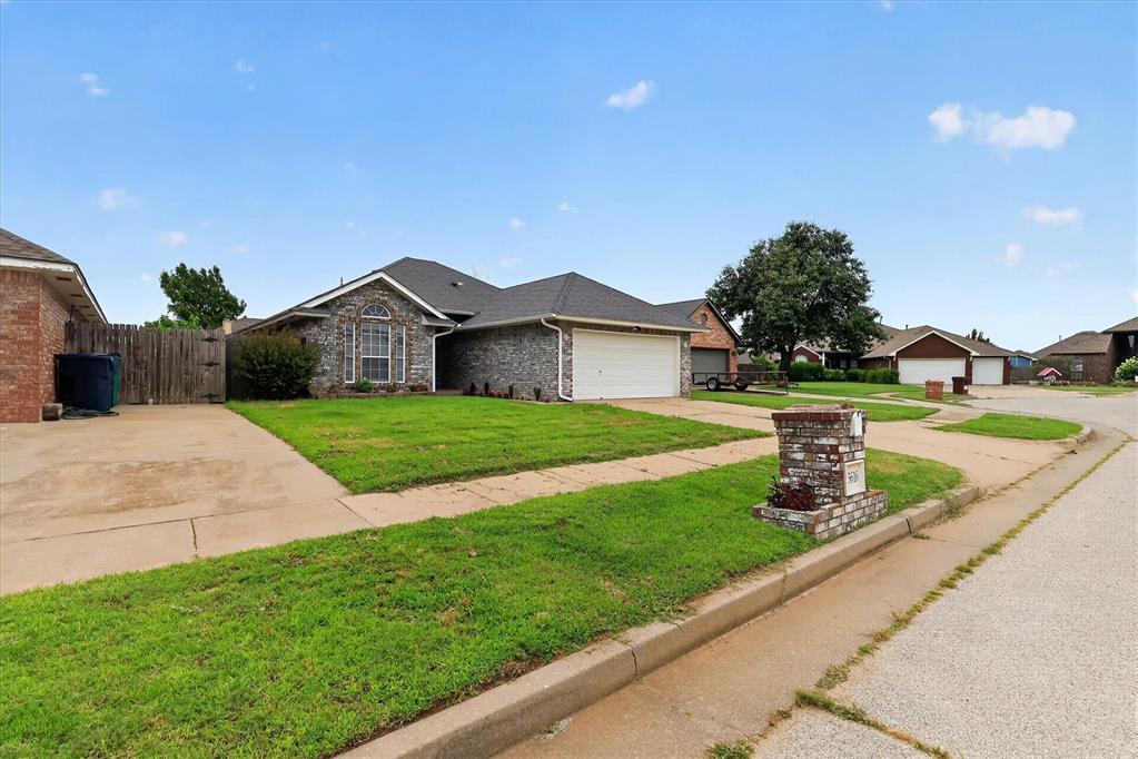 15616 Sandstone Terrace Property Photo 1