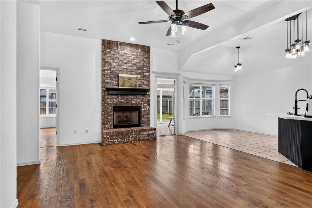 15616 Sandstone Terrace Property Photo 7