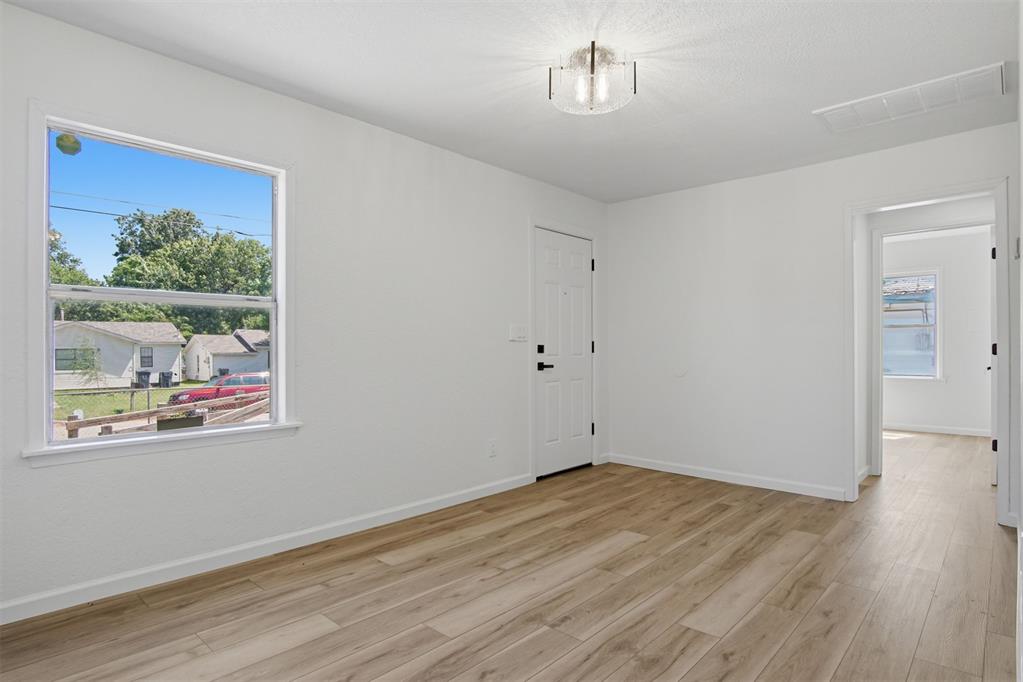 4204 Cunningham Drive Property Photo 11