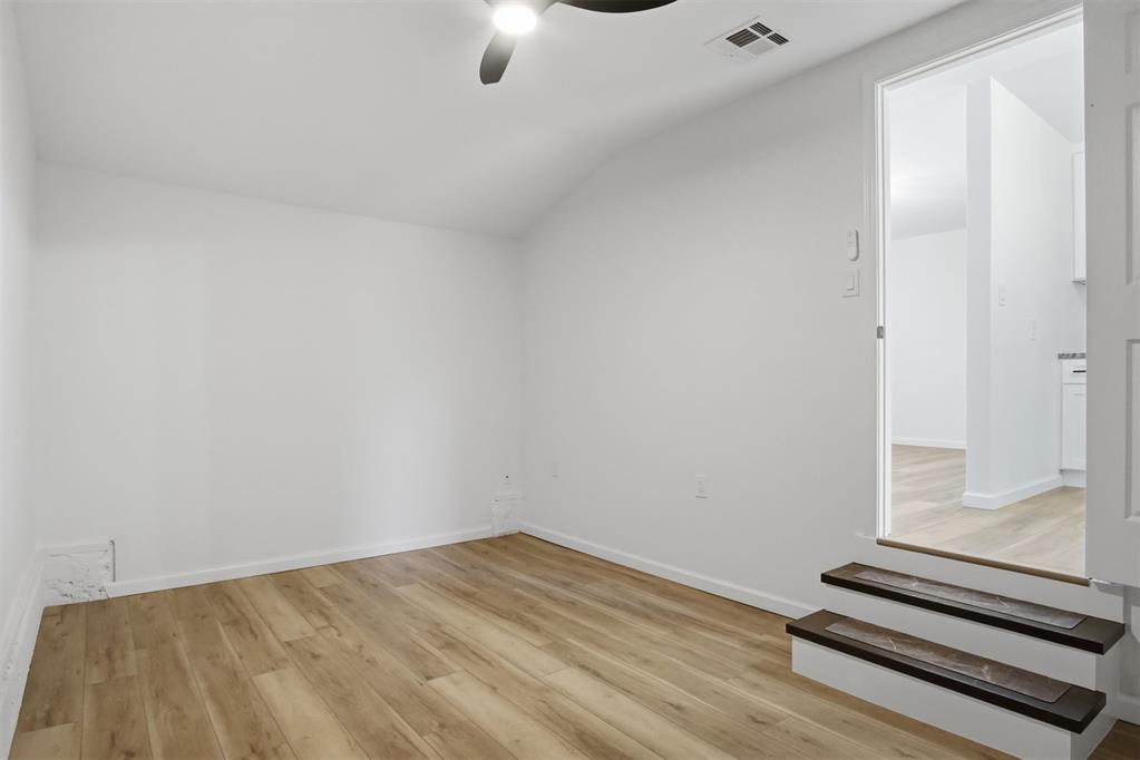 4204 Cunningham Drive Property Photo 19