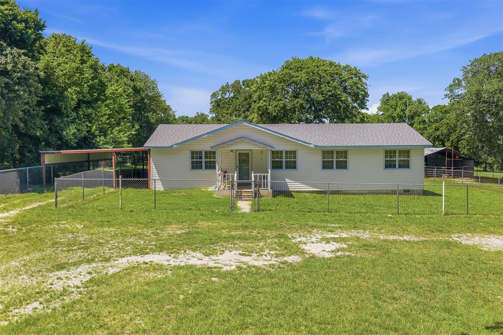 2976 Anshultz Road Property Photo 2