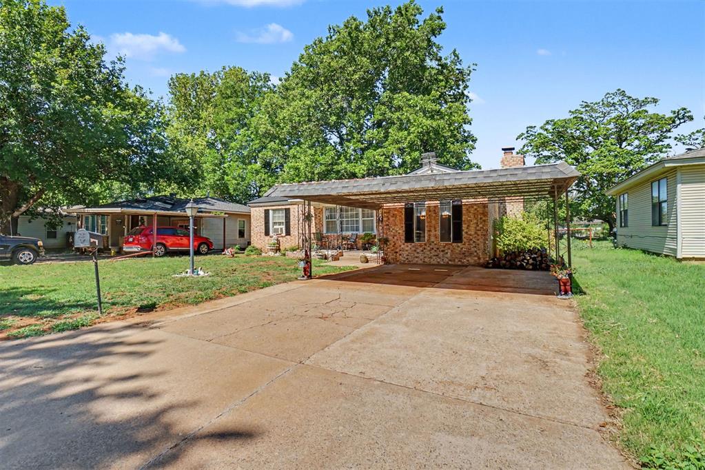 161 Blackburn Boulevard Property Photo 3