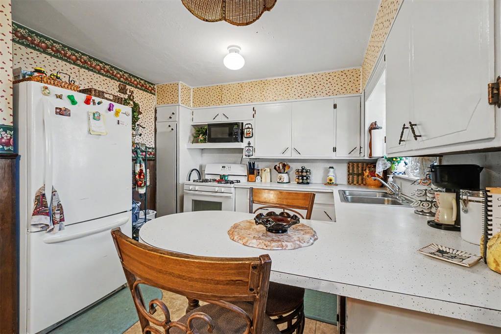 161 Blackburn Boulevard Property Photo 15
