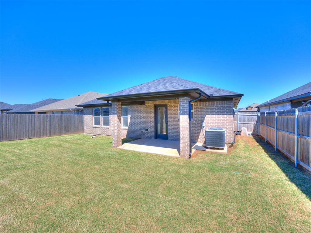 16128 Quiet Storm Drive Property Photo 4
