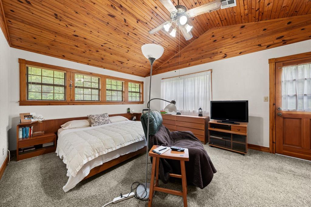 1101 S Post Road Property Photo 23