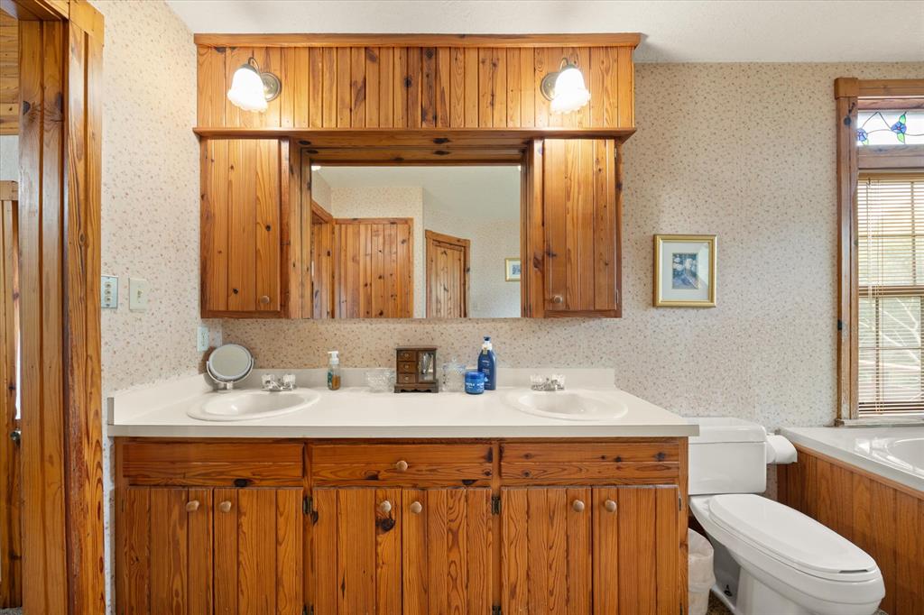 1101 S Post Road Property Photo 36