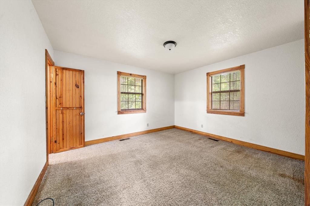 1101 S Post Road Property Photo 39