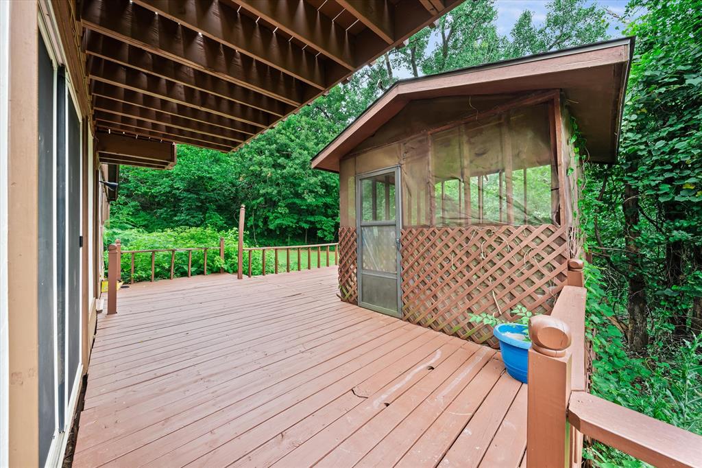 1101 S Post Road Property Photo 45