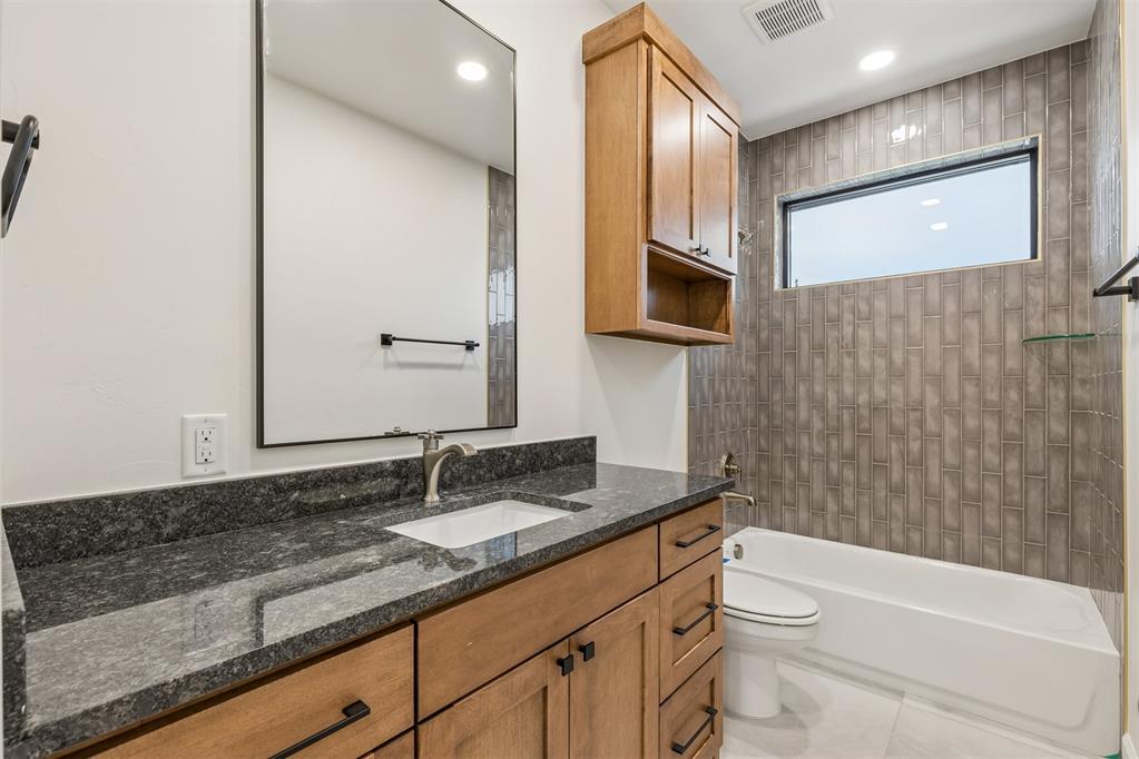 8809 E Covell Road Property Photo 42