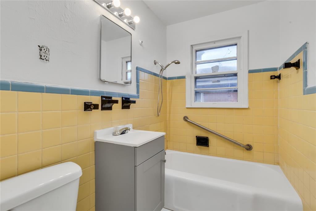 701 E Eubanks Street Property Photo 18