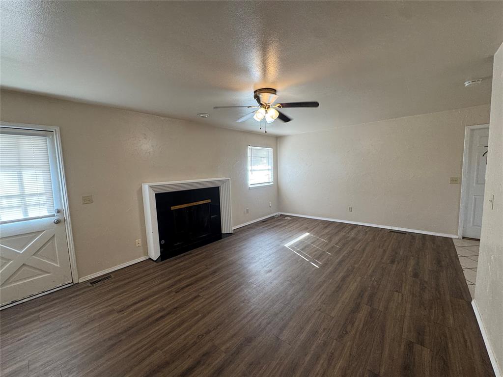 3600 N Willow Springs Drive Property Photo 3