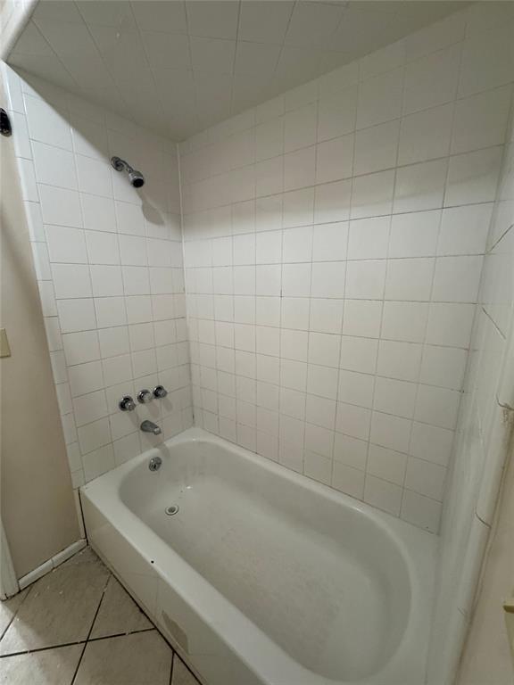 3600 N Willow Springs Drive Property Photo 9