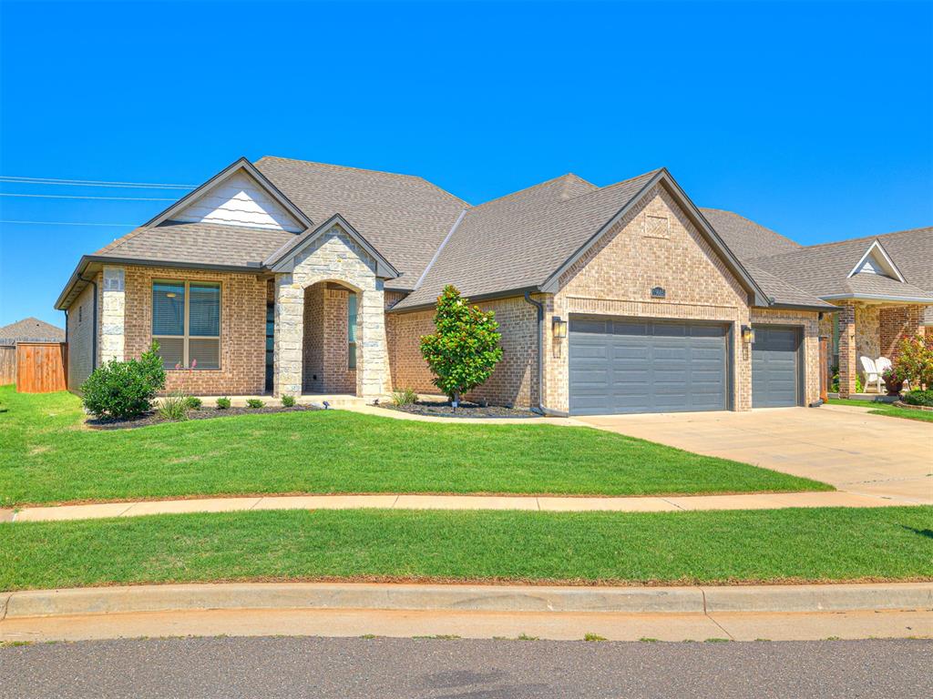 15605 Capri Lane Property Photo 1