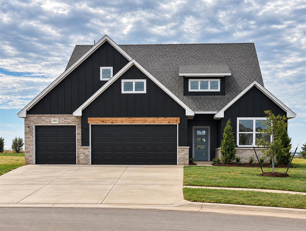 1063 Copper Ridge Circle Property Photo 1