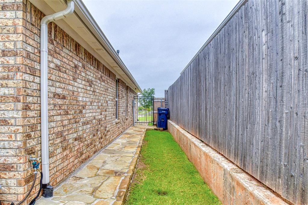 16236 Native Drive Property Photo 40