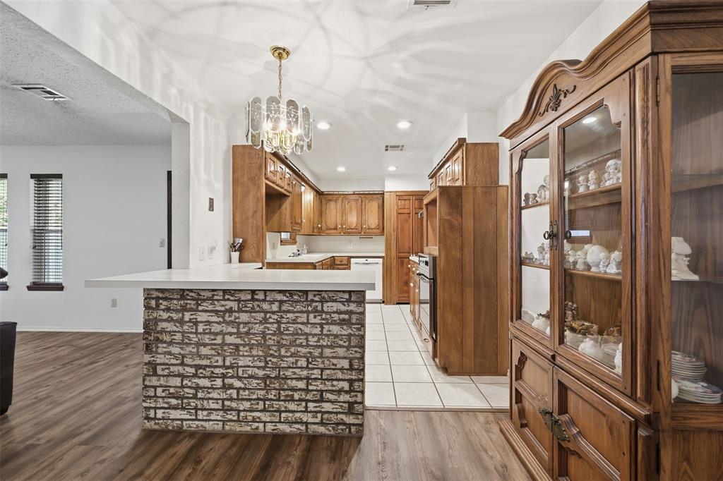 1313 Regency Boulevard Property Photo 10