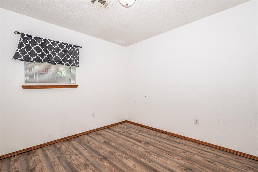 1313 Regency Boulevard Property Photo 20