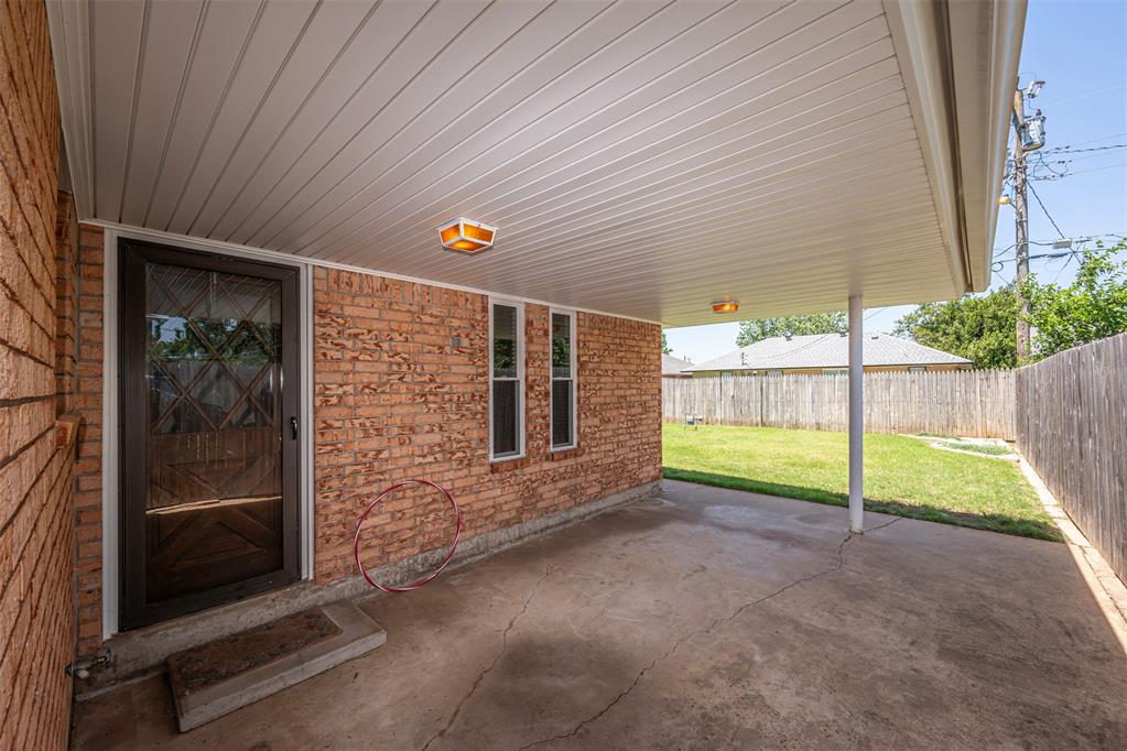 1313 Regency Boulevard Property Photo 26