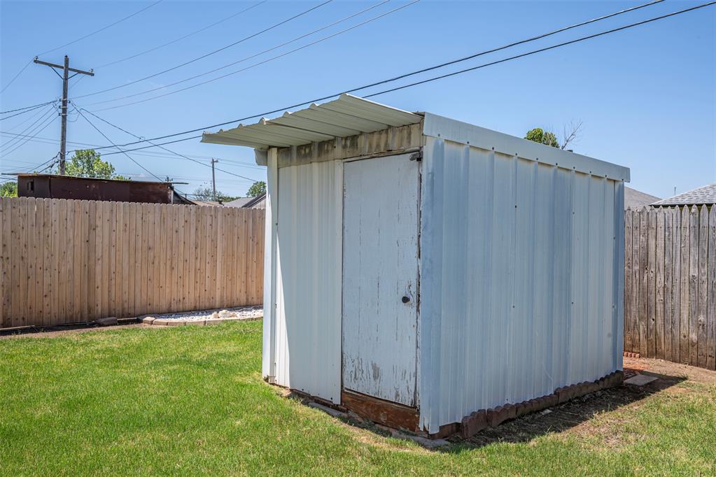 1313 Regency Boulevard Property Photo 30