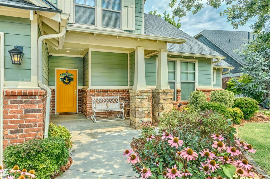 624 Blue Oak Way Property Photo 2