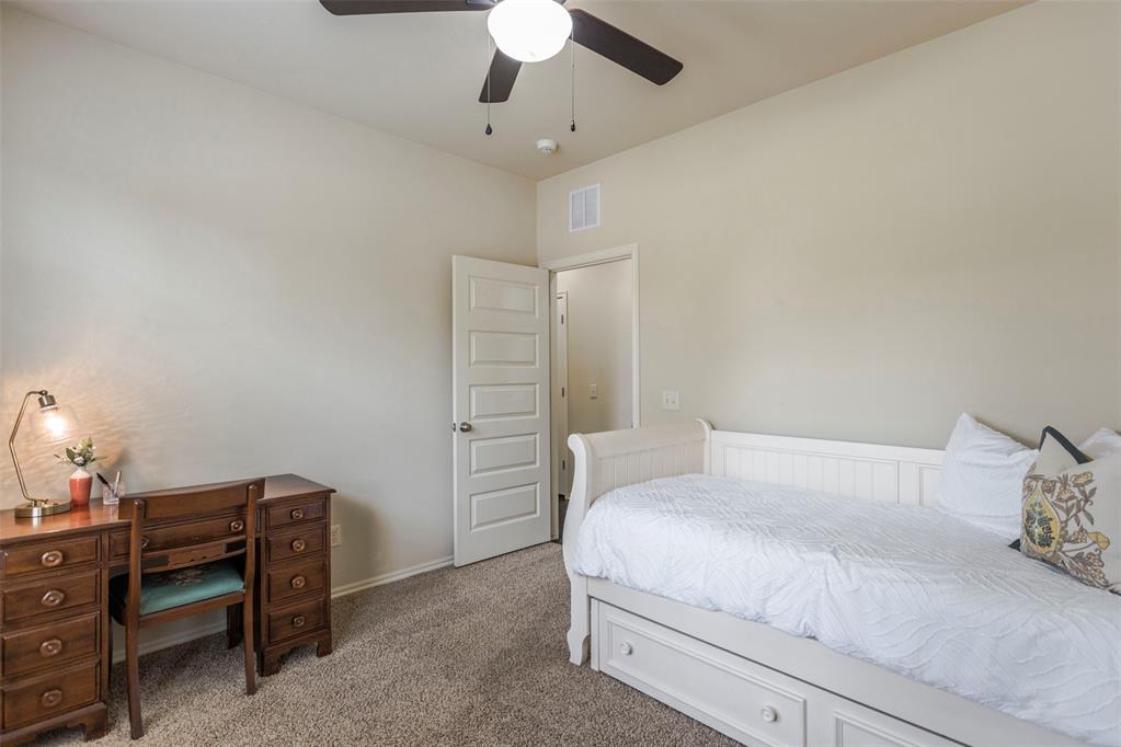 624 Blue Oak Way Property Photo 15
