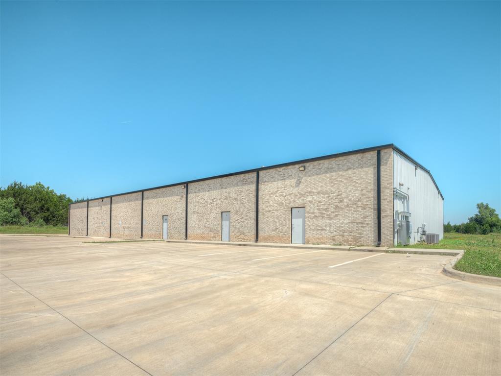 3303 Ne 23rd Street Property Photo 4