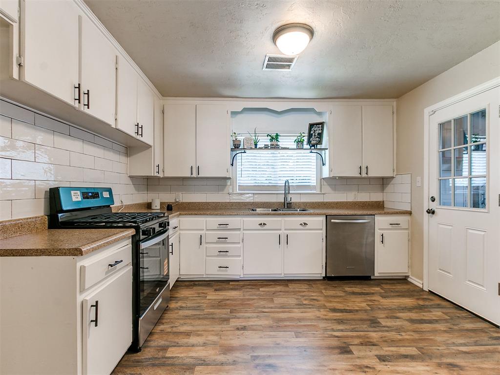 936 Crabtree Cove Property Photo 10