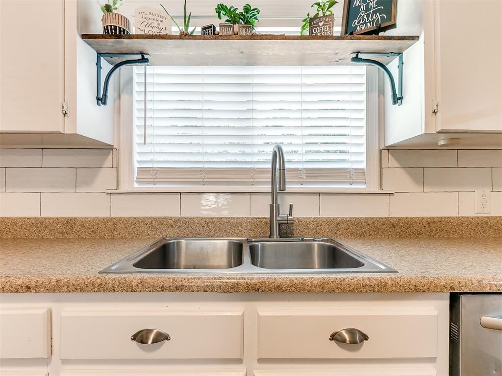 936 Crabtree Cove Property Photo 15