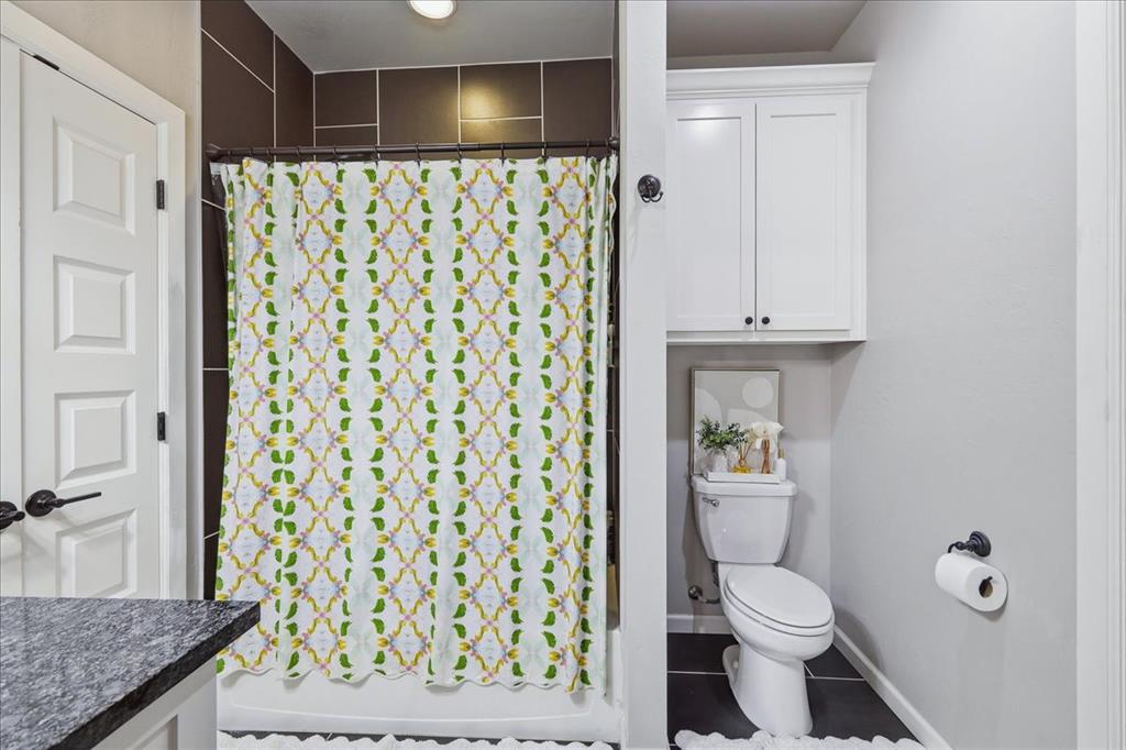 14716 Avignon Lane Property Photo 35