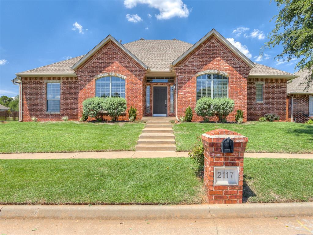 2117 Cedar Pointe Circle Property Photo 1