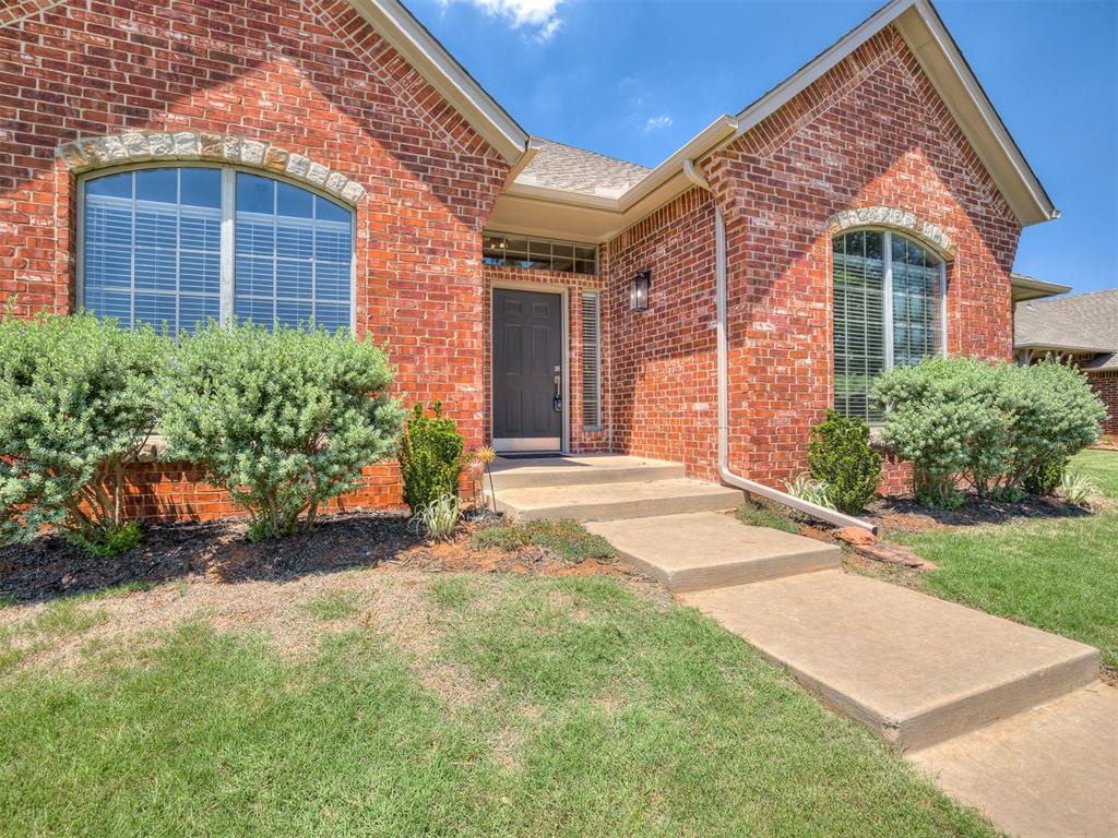 2117 Cedar Pointe Circle Property Photo 4