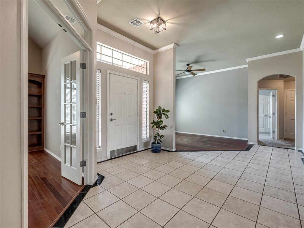2117 Cedar Pointe Circle Property Photo 6
