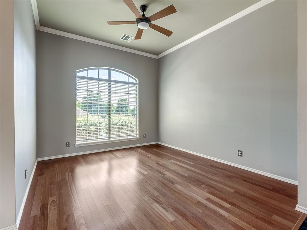 2117 Cedar Pointe Circle Property Photo 7